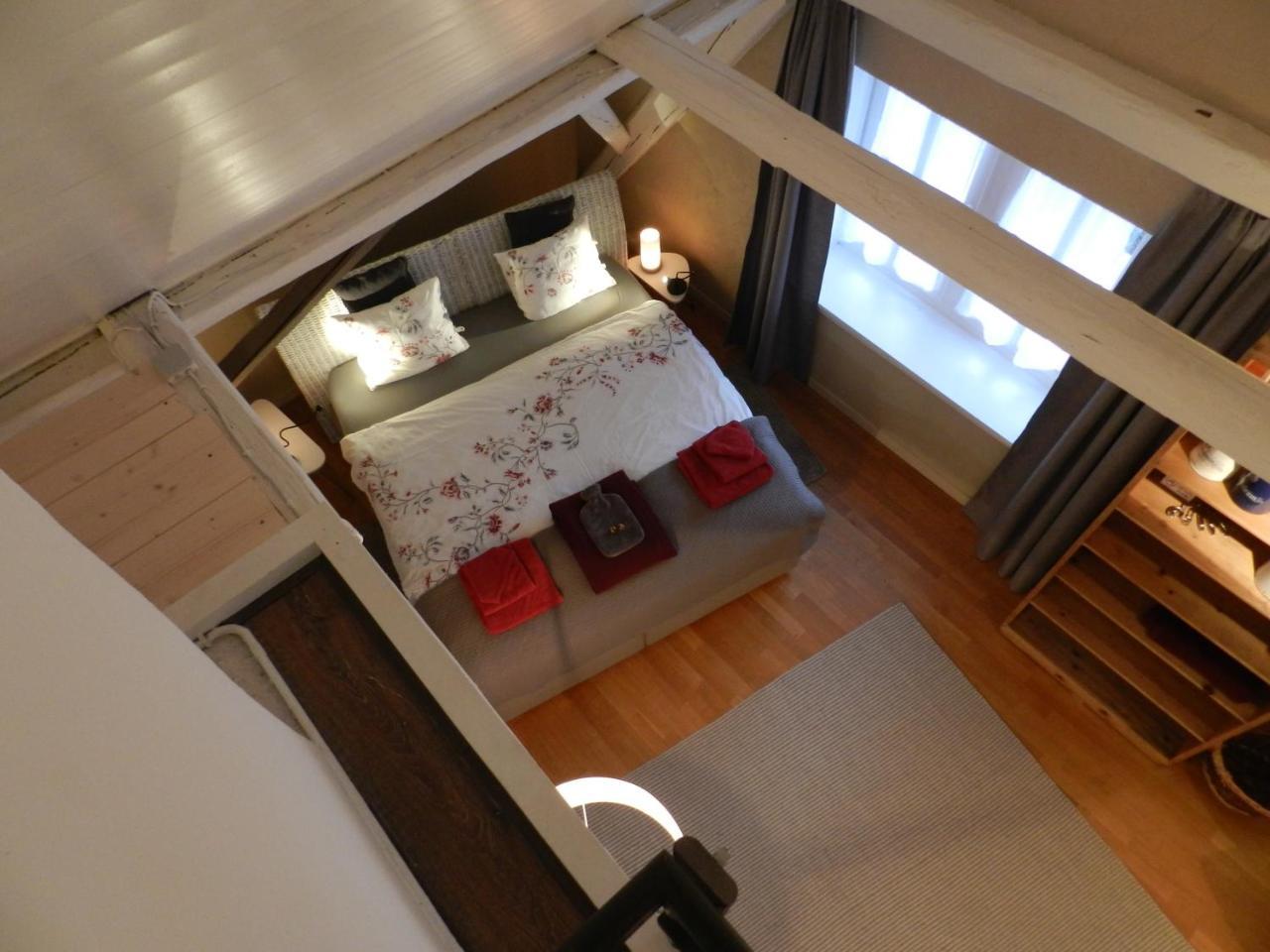 Blue Wall Bnb Gebenstorf ภายนอก รูปภาพ