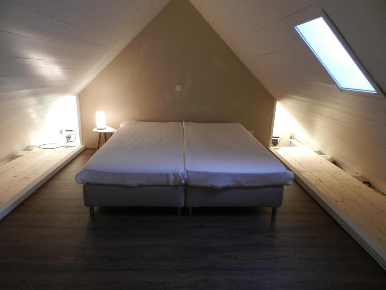 Blue Wall Bnb Gebenstorf ภายนอก รูปภาพ