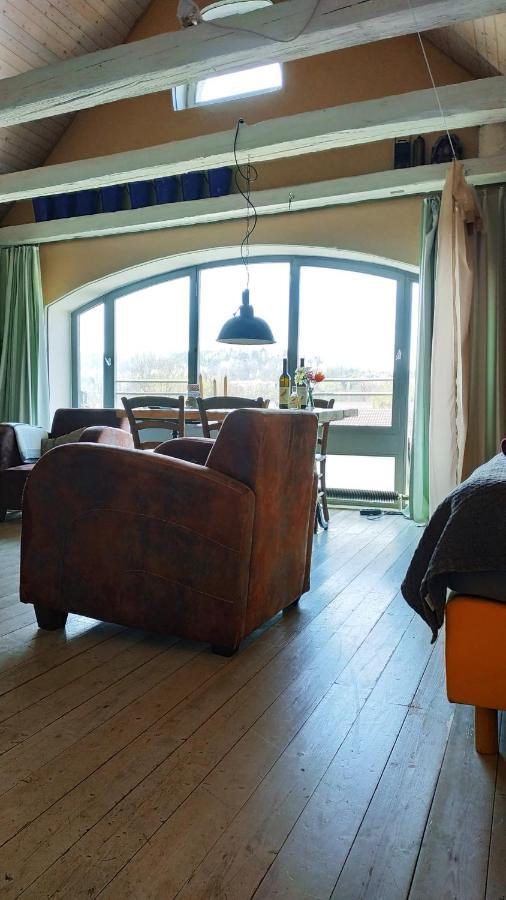 Blue Wall Bnb Gebenstorf ภายนอก รูปภาพ